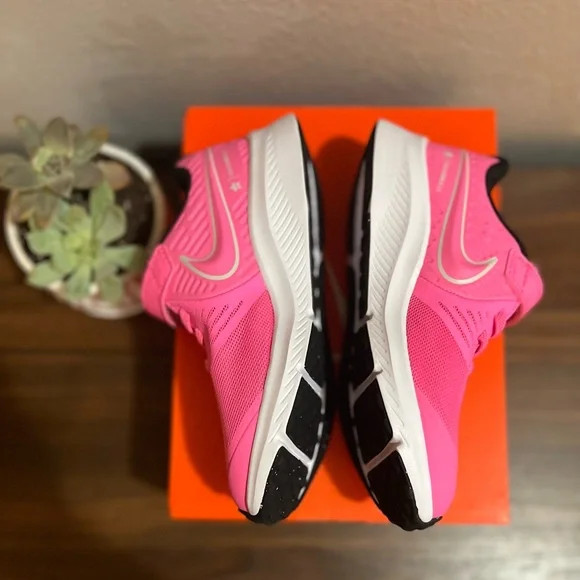 [Sold] Nike Star Runner 2 - Picture 5 of 10